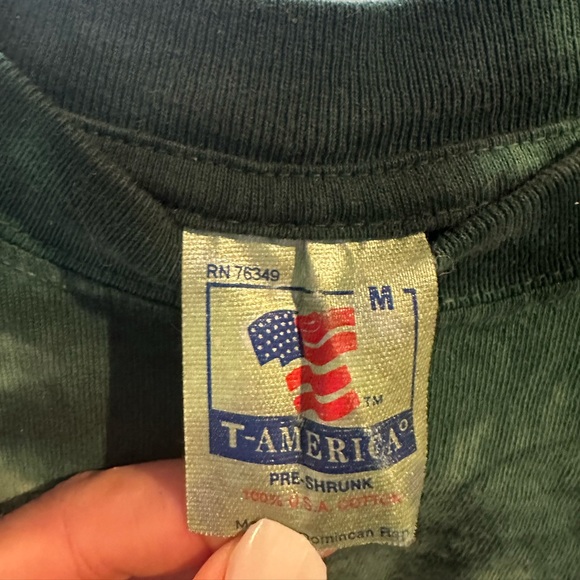 WWJD Tee - Picture 2 of 4